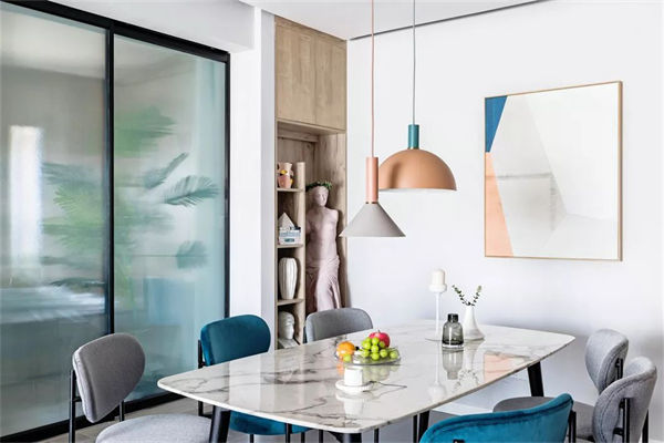 什么是磨砂玻璃隔断?磨砂玻璃隔断的优点有哪些?