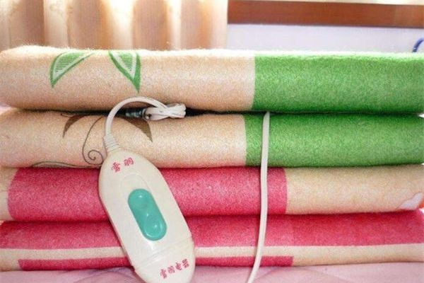 电热毯功率是多少?电热毯一晚上多少度电?