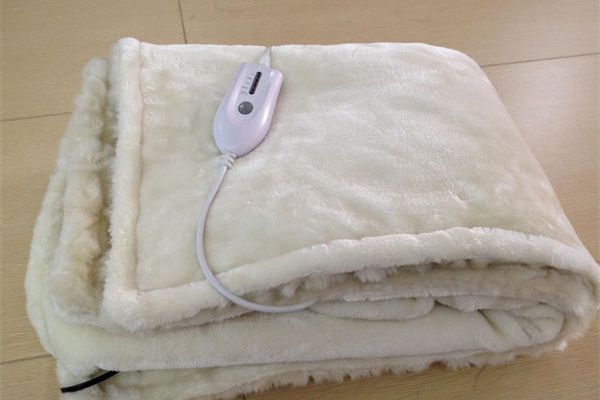 电热毯功率是多少?电热毯一晚上多少度电?