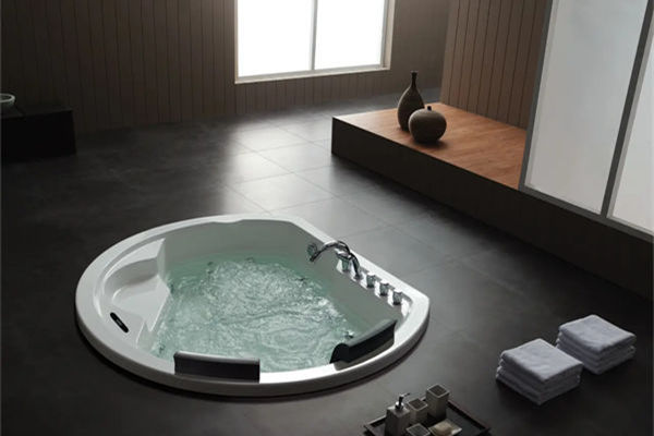 浴缸高度一般多少?浴缸高度多少合适?