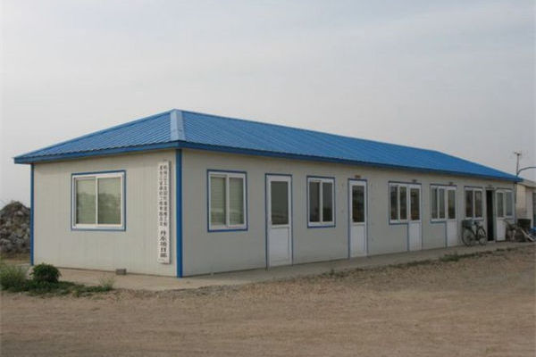 什么是铁皮房?铁皮房的优缺点！