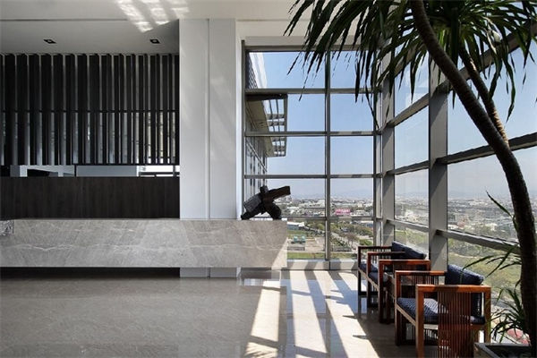 什么是玻璃隔热涂料?玻璃隔热涂料有什么优点?