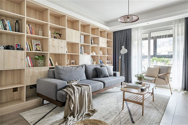 什么是水曲柳实木家具?水曲柳实木家具的优缺点！