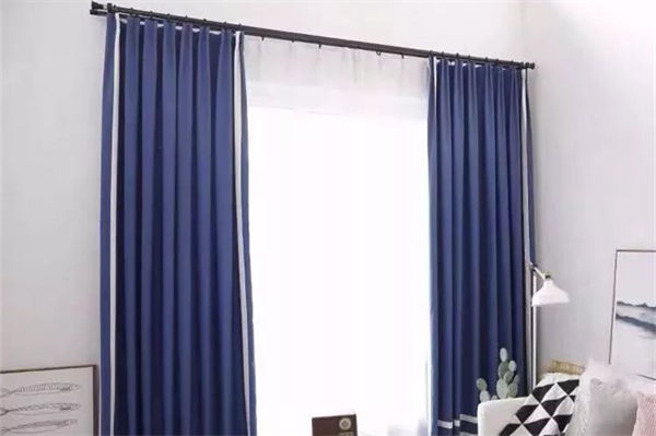 什么是卷帘窗帘?卷帘窗帘价格是多少?